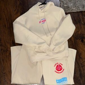 Poppi Cream Hoodie and Sweatpants Set